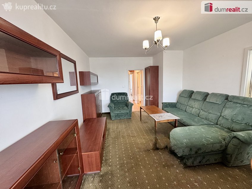 Pronájem bytu 3+1 70 m^2 Chotovická, Praha 8 