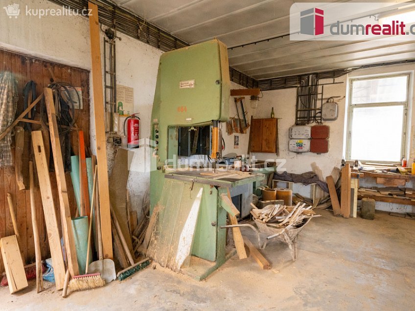 Pronájem  výrobních prostor 298 m^2 Olešník, Olešník 