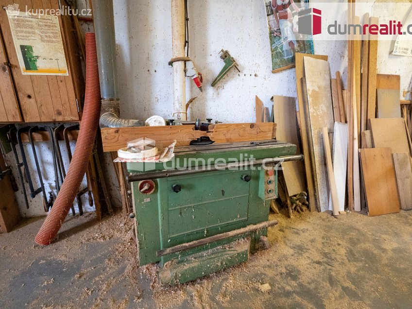 Pronájem  výrobních prostor 298 m^2 Olešník, Olešník 