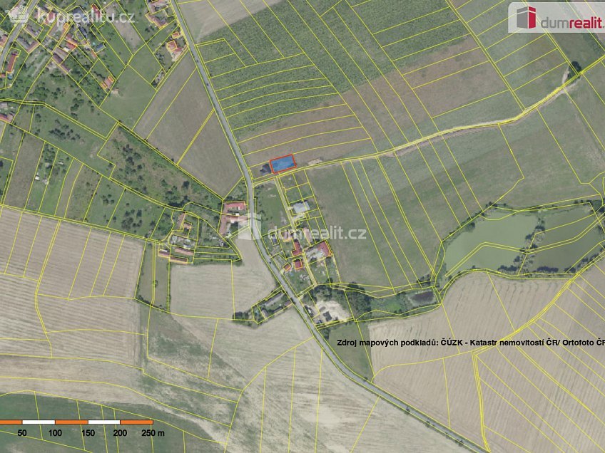 Prodej  stavebního pozemku 662 m^2 Bělušice, Bělušice 