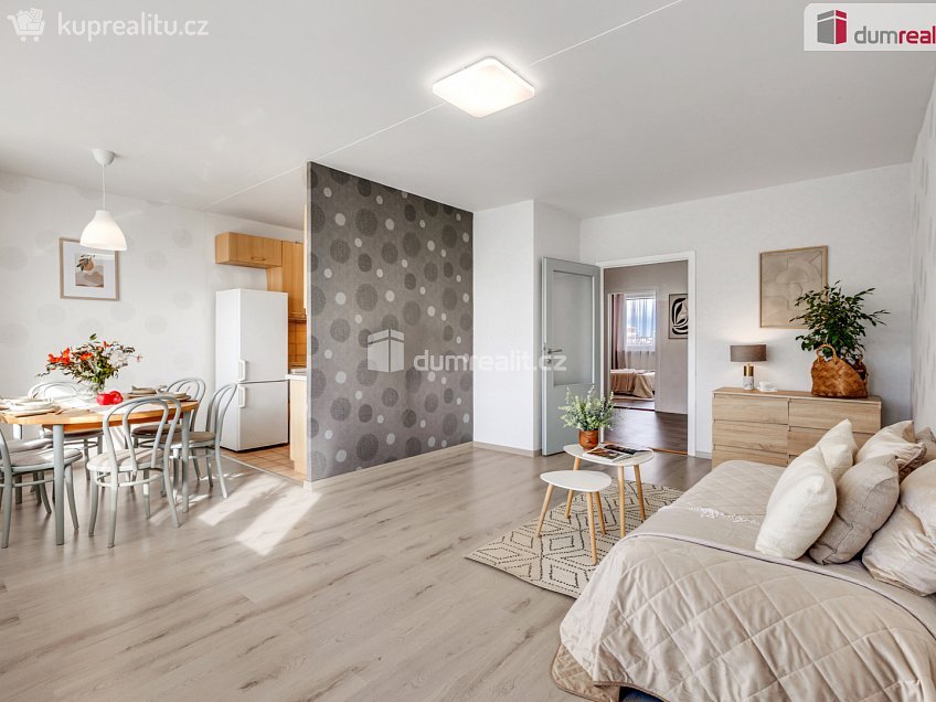 Prodej bytu 3+1 82 m^2 Zázvorkova, Praha 13 