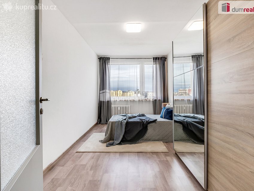 Prodej bytu 3+1 82 m^2 Zázvorkova, Praha 13 