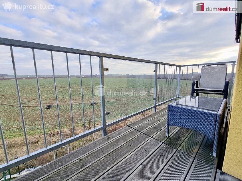 Pronájem bytu 2+kk 51 m^2 Na Cihelně, Klíčany 