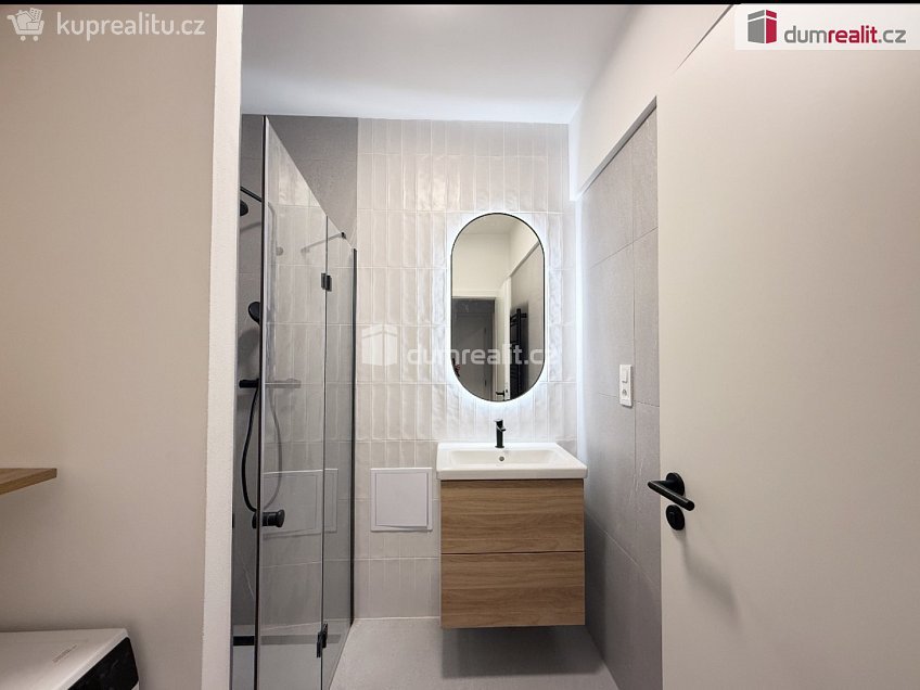 Pronájem bytu 2+kk 42 m^2 Resslova, Ústí nad Labem 