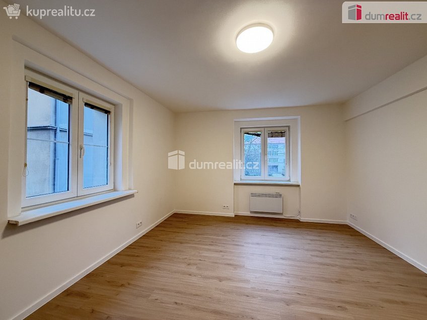 Pronájem bytu 2+kk 42 m^2 Resslova, Ústí nad Labem 