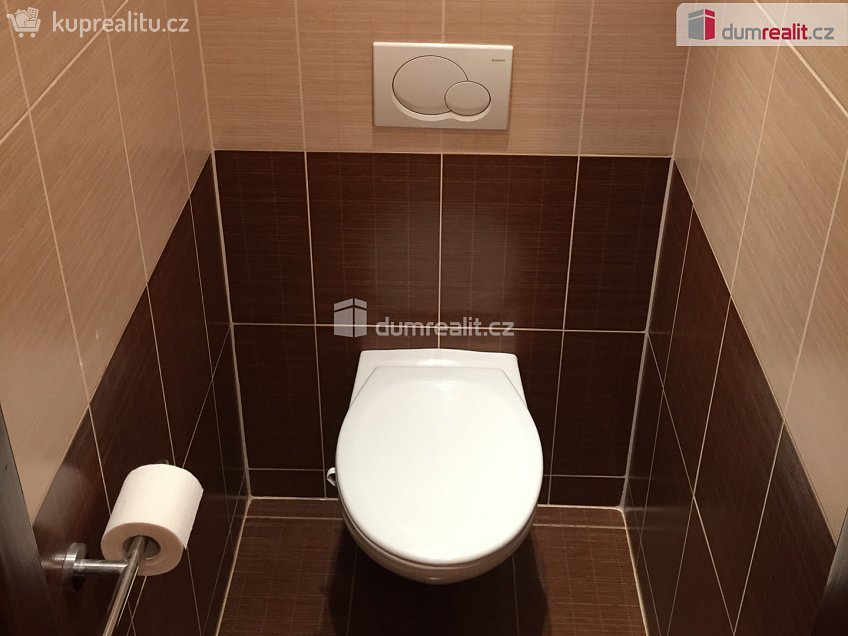 Pronájem bytu 3+1 73 m^2 Stříbrského, Praha 11 