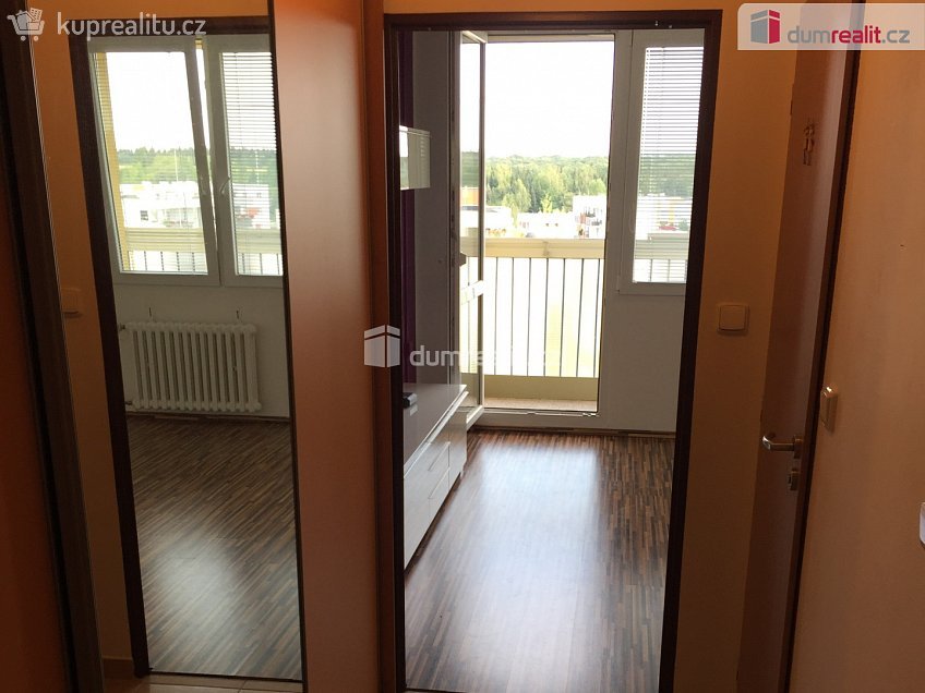 Pronájem bytu 3+1 73 m^2 Stříbrského, Praha 11 