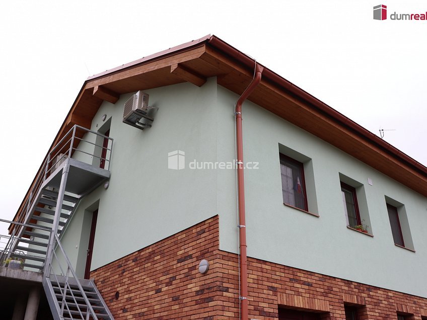 Pronájem bytu 3+kk 70 m^2 Vinařská, Hustopeče 