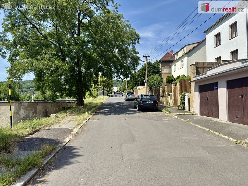 Pronájem  garáže 20 m^2 Kekulova, Ústí nad Labem 