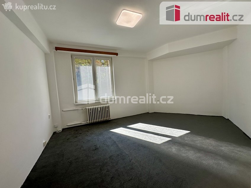 Pronájem bytu 1+kk 21 m^2 Moskevská, Ústí nad Labem 