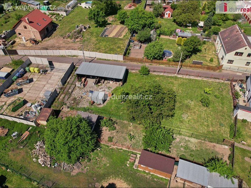 Prodej  stavebního pozemku 1059 m^2 Přestanov, Přestanov 