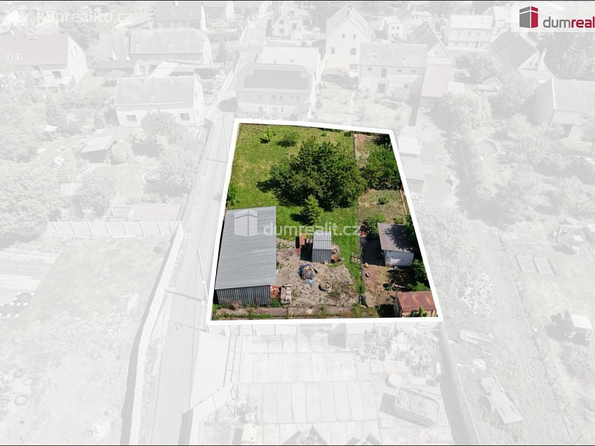 Prodej  stavebního pozemku 1059 m^2 Přestanov, Přestanov 