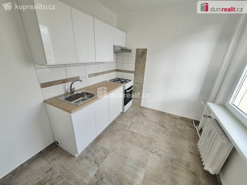 Pronájem bytu 2+kk 39 m^2 Krakovská, Kralupy nad Vltavou 