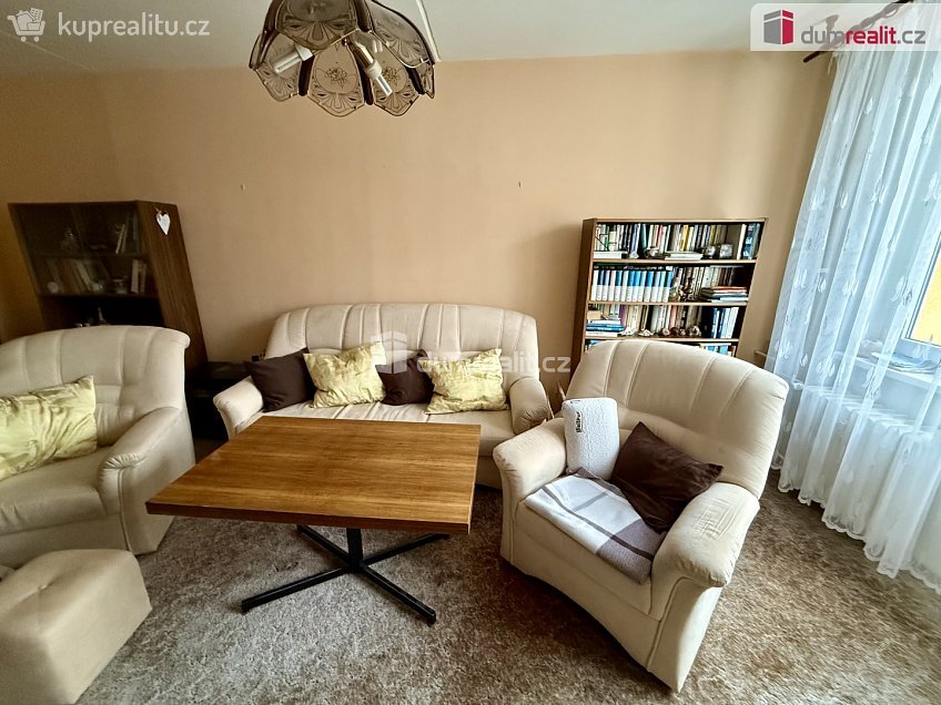 Prodej bytu 2+1 60 m^2 Východní, Karlovy Vary 