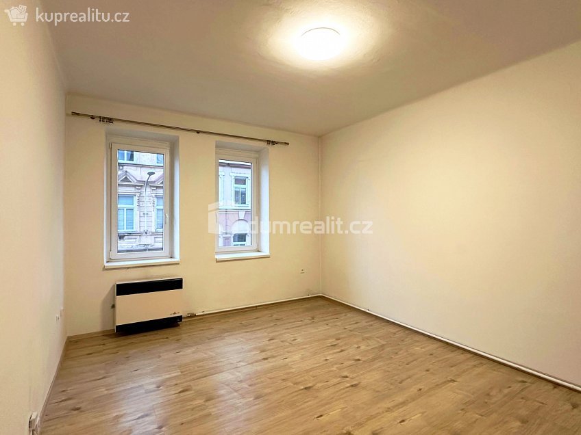 Pronájem bytu 1+1 36 m^2 Lipová, Děčín 