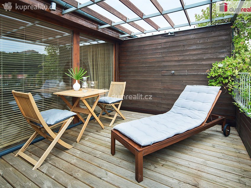 Pronájem bytu 2+kk 55 m^2 Plzeňská, Praha 5 