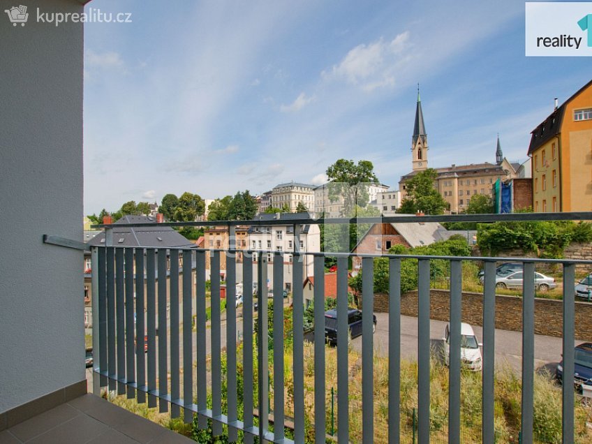 Pronájem bytu 2+kk 74 m^2 Papírová, Liberec 