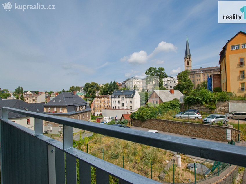 Pronájem bytu 2+kk 74 m^2 Papírová, Liberec 