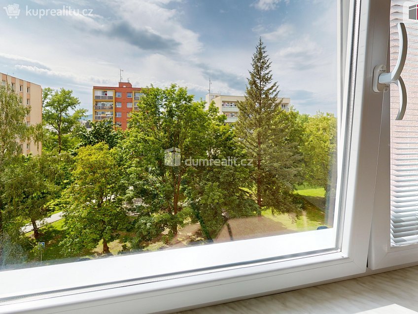 Pronájem bytu 1+1 43 m^2 SPC E, Krnov 