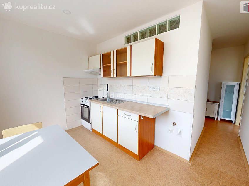 Pronájem bytu 1+1 43 m^2 SPC E, Krnov 