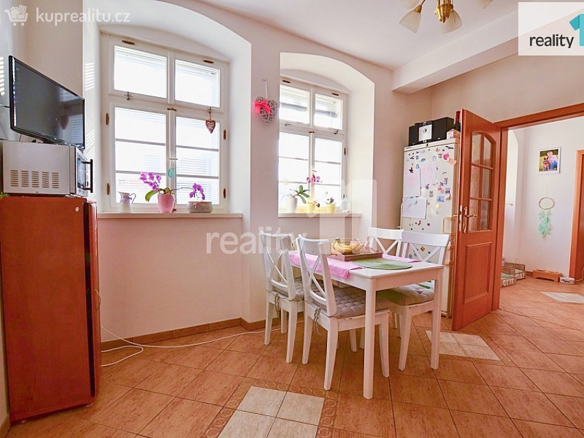 Pronájem bytu 2+1 65 m^2 Barvířská, Liberec 