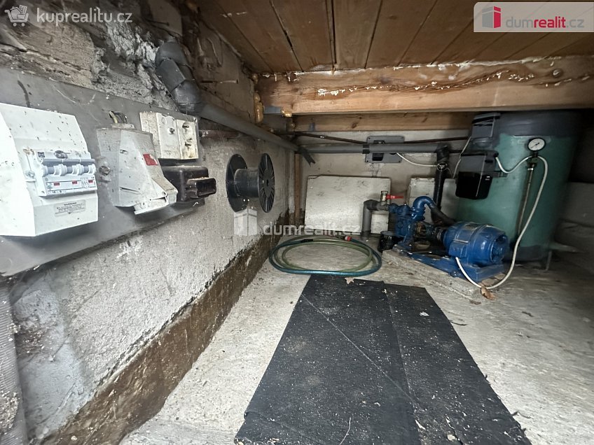 Prodej  chaty 158 m^2 Kersko, Hradištko 