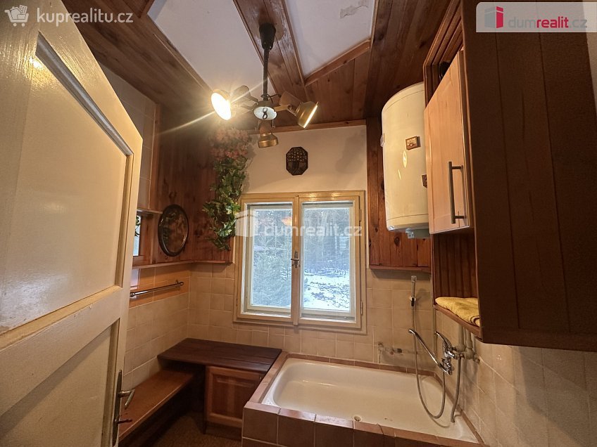 Prodej  chaty 158 m^2 Kersko, Hradištko 