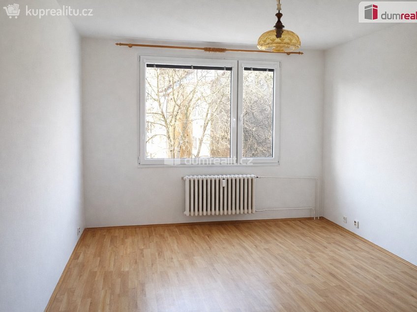 Pronájem bytu 1+kk 25 m^2 Želenická, Děčín 