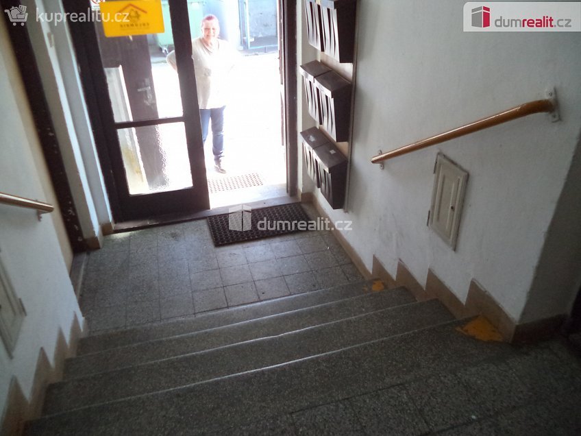 Pronájem  kanceláře 20 m^2 Místecká, Ostrava 