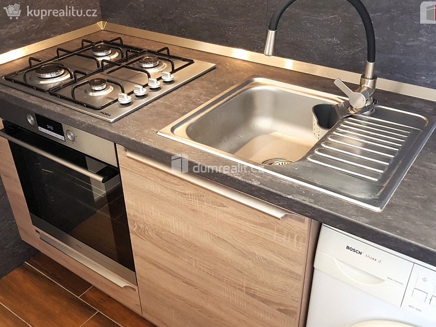 Pronájem bytu 1+1 36 m^2 Vídeňská, Brno 