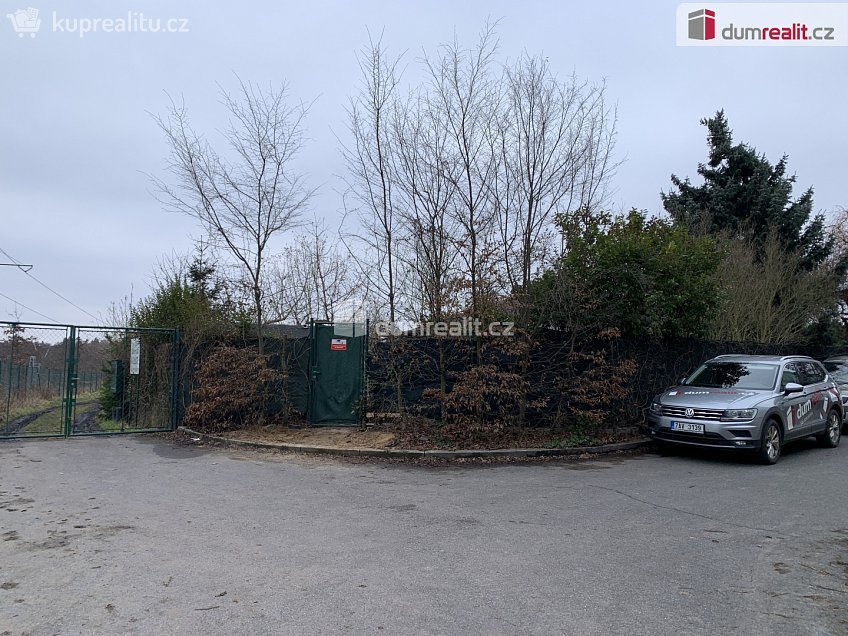 Prodej  chaty 320 m^2 Dolínecká, Praha 10 