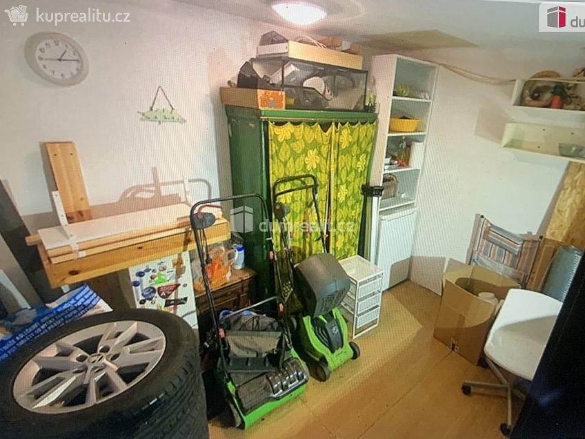 Prodej  chaty 320 m^2 Dolínecká, Praha 10 