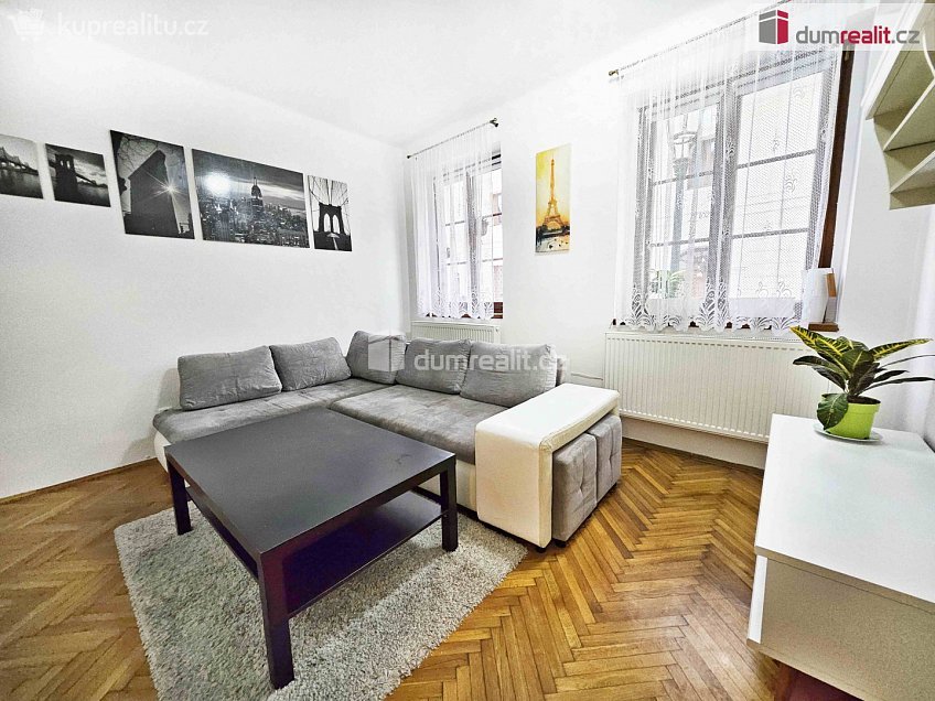 Pronájem bytu 2+1 62 m^2 Anenská, Litoměřice 