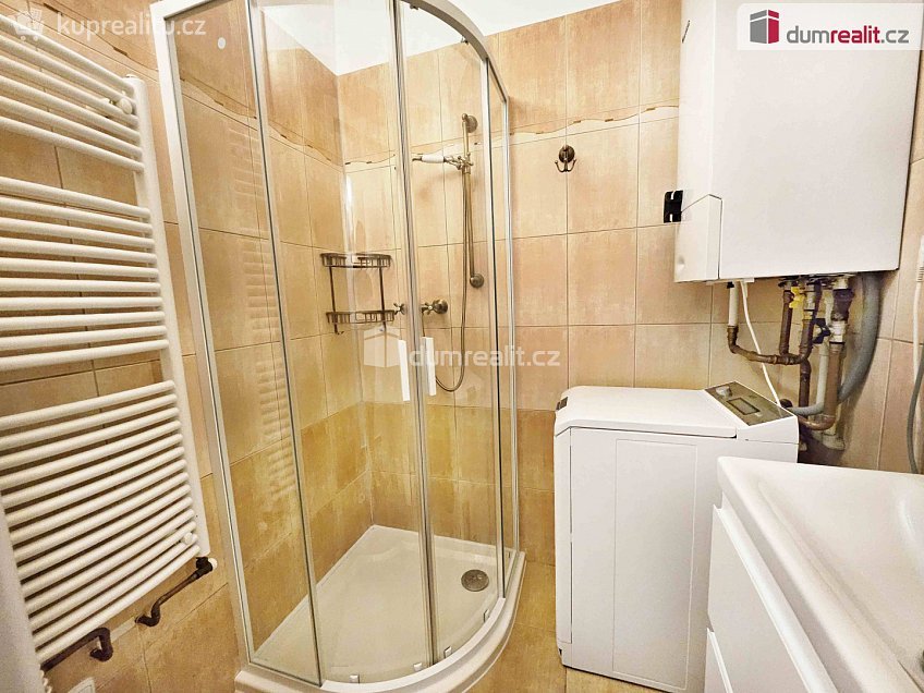 Pronájem bytu 2+1 62 m^2 Anenská, Litoměřice 