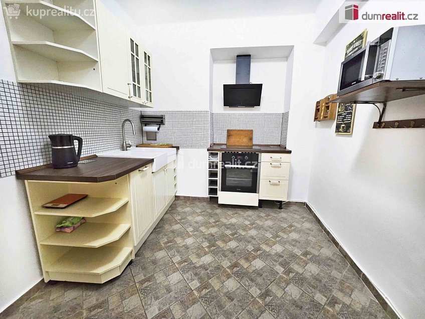 Pronájem bytu 2+1 62 m^2 Anenská, Litoměřice 