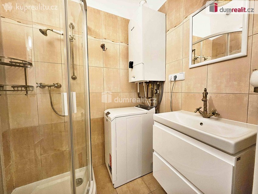 Pronájem bytu 2+1 62 m^2 Anenská, Litoměřice 