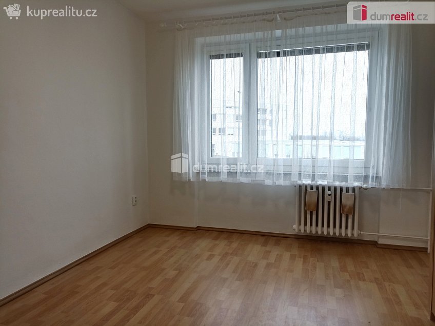 Pronájem bytu 4+1 91 m^2 Na Třebešíně, Praha 10 