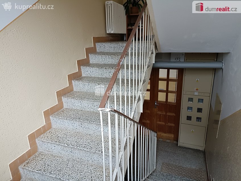 Pronájem bytu 4+1 91 m^2 Na Třebešíně, Praha 10 