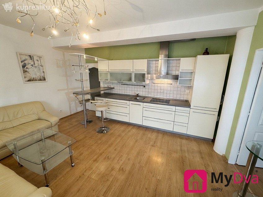 Prodej bytu 2+kk 55 m^2 Mičurinova, Znojmo 