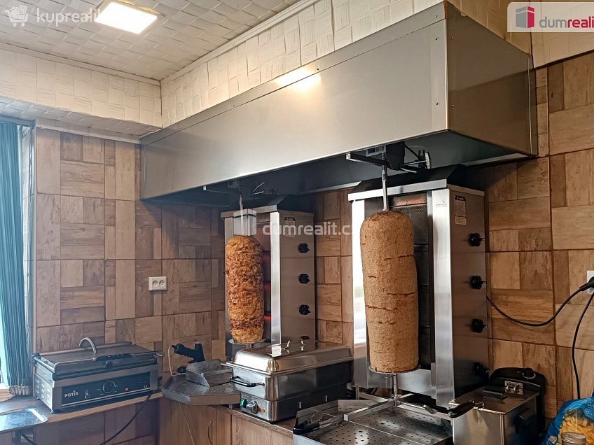 Pronájem  komerční reality 130 m^2 Masarykova, Zlín 