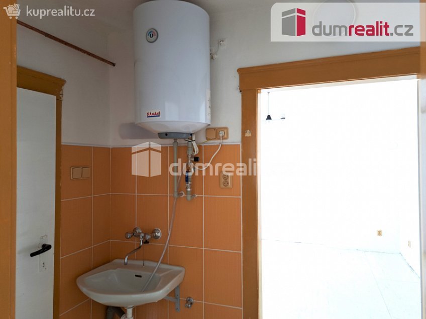 Pronájem bytu 1+1 58 m^2 Za Válcovnou, Ústí nad Labem 