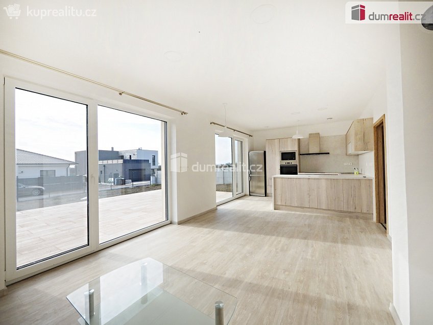 Pronájem  rodinného domu 90 m^2 Jasanová, Mělník 