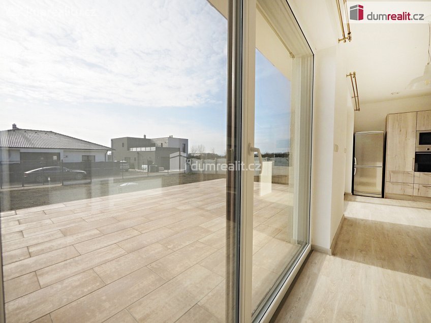 Pronájem  rodinného domu 90 m^2 Jasanová, Mělník 