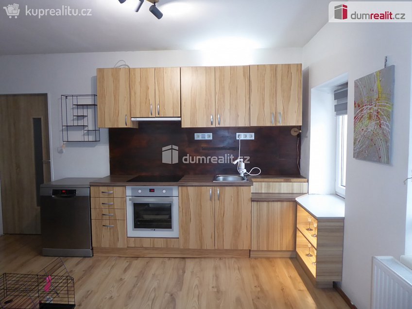 Prodej bytu 2+kk 62 m^2 Tovární, Hrádek nad Nisou 