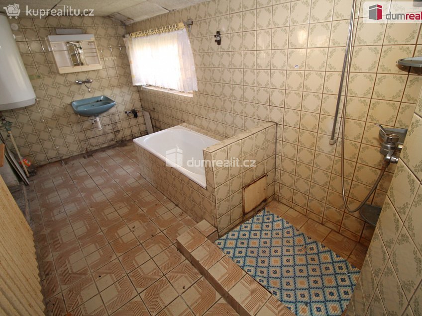 Prodej  rodinného domu 350 m^2 Kraslice, Kraslice 