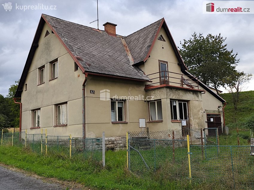 Prodej  rodinného domu 100 m^2 Karlovice, Karlovice 