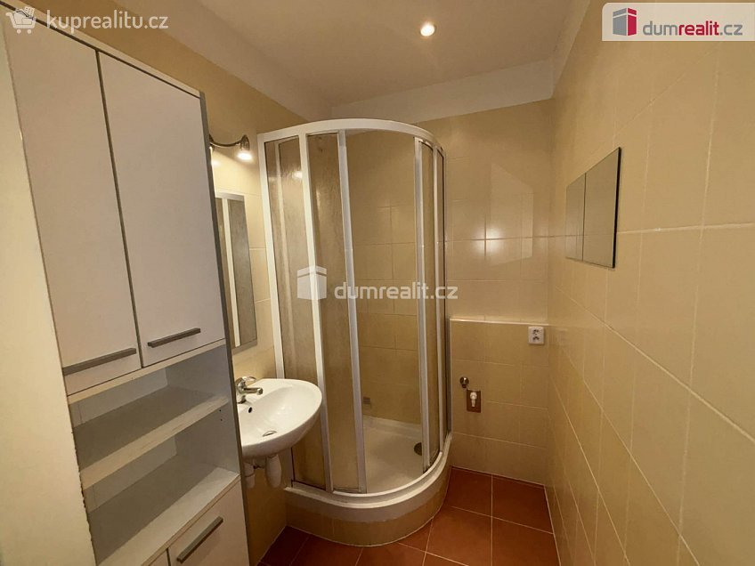 Pronájem bytu 2+kk 45 m^2 Leoše Janáčka, Luhačovice 
