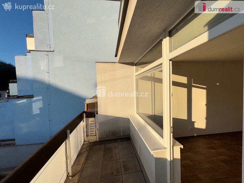 Pronájem bytu 2+kk 45 m^2 Leoše Janáčka, Luhačovice 