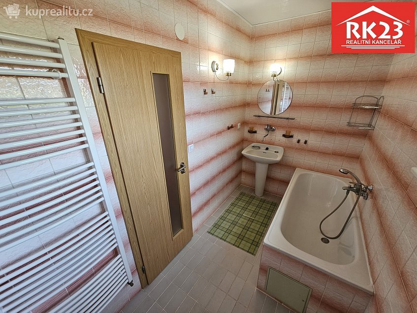 Prodej  rodinného domu 240 m^2 Budovatelská 262, Drmoul 