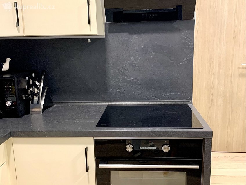 Prodej bytu 3+kk 77 m^2 Palackého 178, Mariánské Lázně 